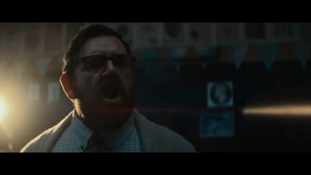 Дафни Кин и Ник Фрост в дублированном трейлере фильма Свист 2025 смотреть онлайн