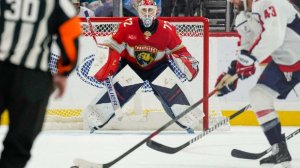 Трамп назвал хоккеиста "Флориды" Бобровского легендарным вратарем