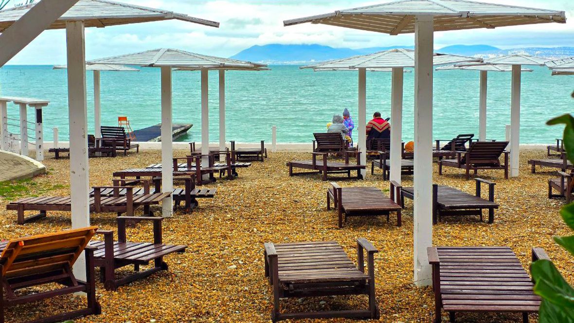 КАБАРДИНКА 2026! КАК ЖИВЕТ КУРОРТ ЗИМОЙ? ПРЕСС-КОНФЕРЕНЦИЯ С МЭРОМ НОВОРОССИЙСКА! ЧТО тут ПРОИСХОДИТ смотреть онлайн