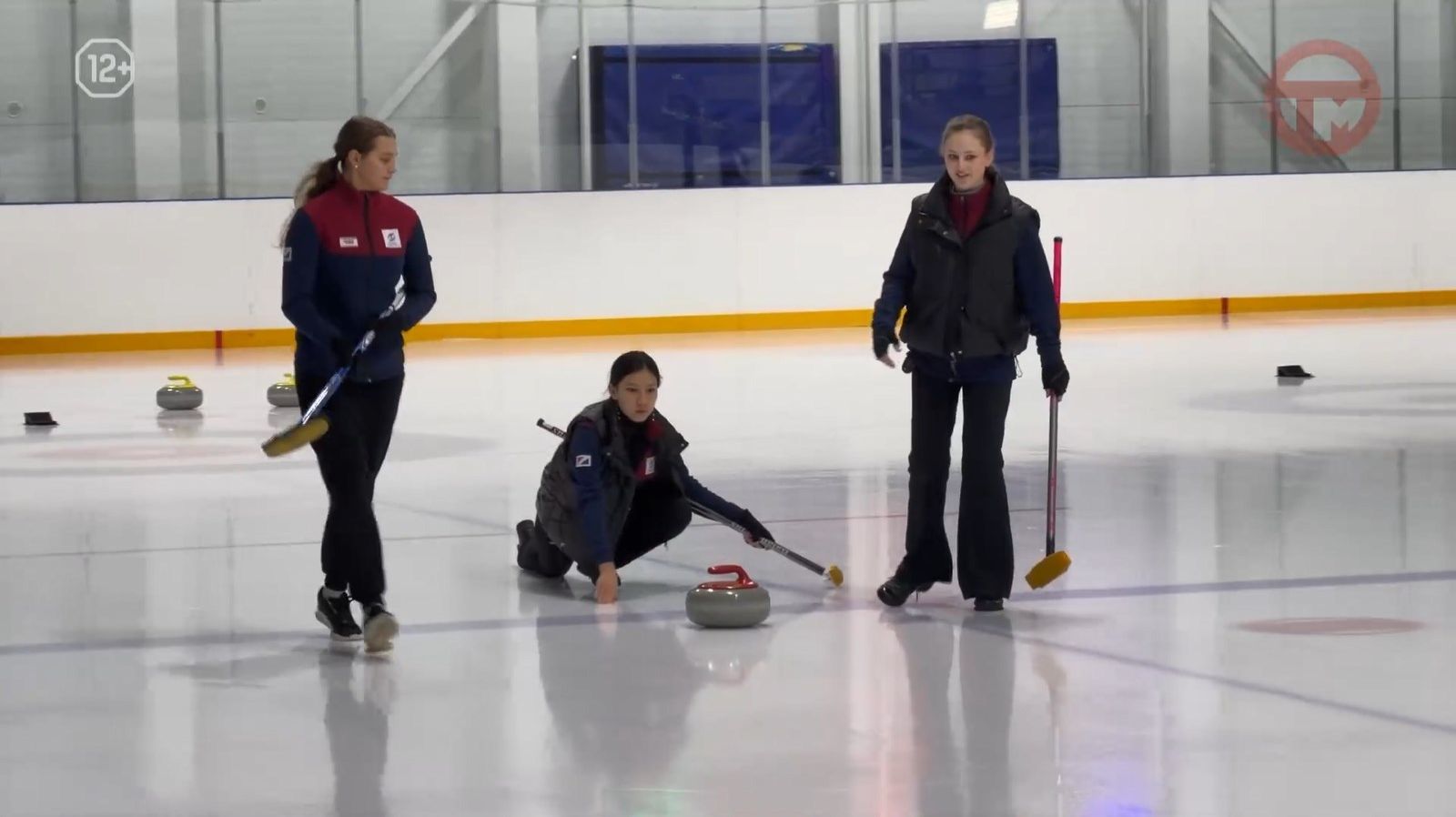 🥌 Соревнования по кёрлингу прошли в крытом тренировочном катке «Олимп» смотреть онлайн
