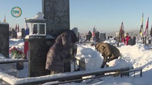 Аллею Памяти Героев расчищают от снега