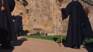 Гарри Поттер впервые учится летать