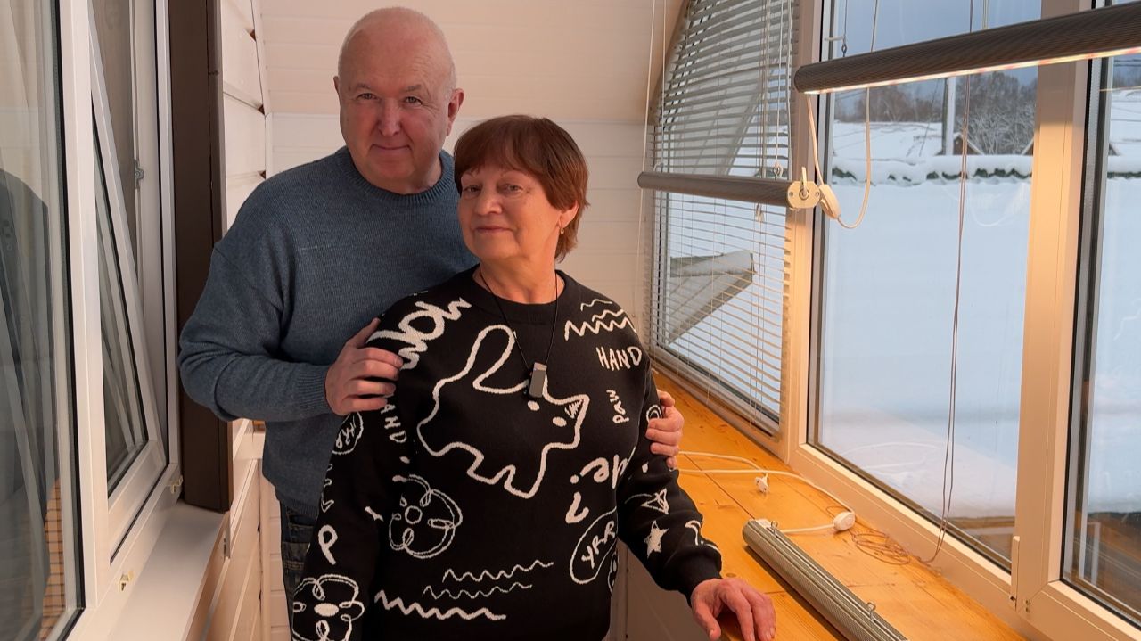 Готовим балкон для рассады. Вешаем светильники. смотреть онлайн