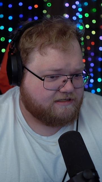 T2x2 ЖЕСТКО ПРО КУПЛИНОВА twitch.tv/t2x2 #t2x2 #t2x2twitch #t2x2тоха #антонтатыржа #т2х2 #T2x2 смотреть онлайн