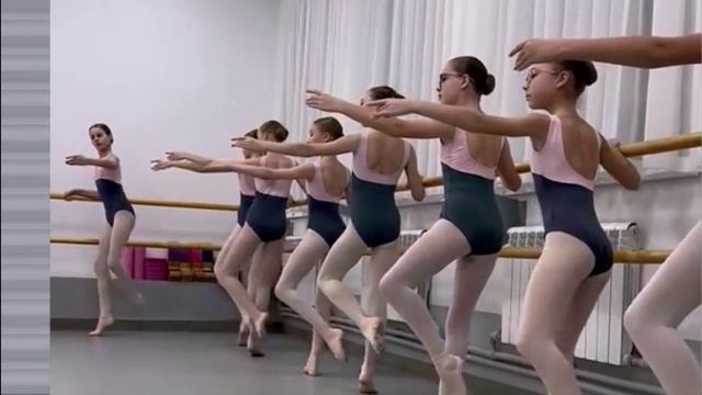 Наши будни смотреть онлайн