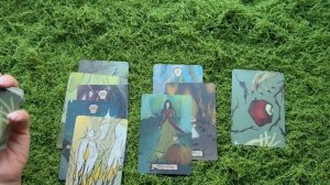 Ностальгирует по вашей переписке и фото? Пересматривает?