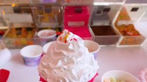 Дети учатся выбирать здоровую еду.