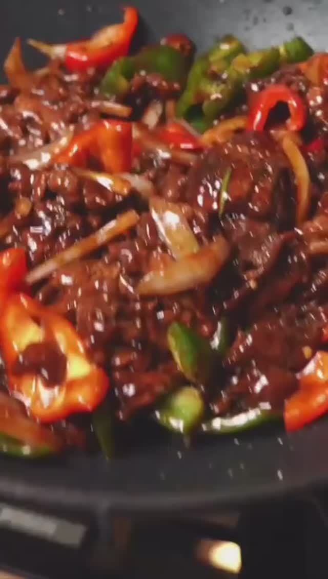Говядина с черным перцем по-китайски 🥩 смотреть онлайн