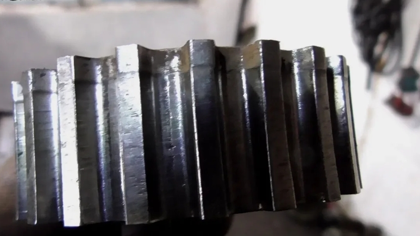 Замена шестерни коленвала ВАЗ 21099 смотреть онлайн