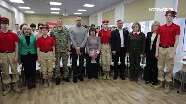 Урок мужества: в гимназии №5 открыли парту в честь героя СВО Дмитрия Лукьянова смотреть онлайн