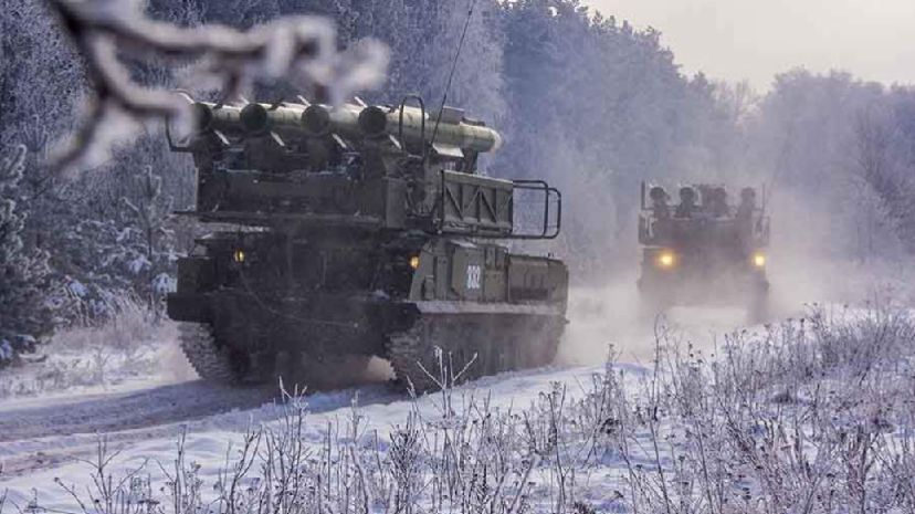 Силы ПВО сбили 10 украинских БПЛА над Белгородской областью и Крымом смотреть онлайн