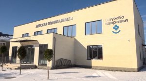 Казбек Коков проинспектировал ход капитального ремонта детской поликлиники в Александровке