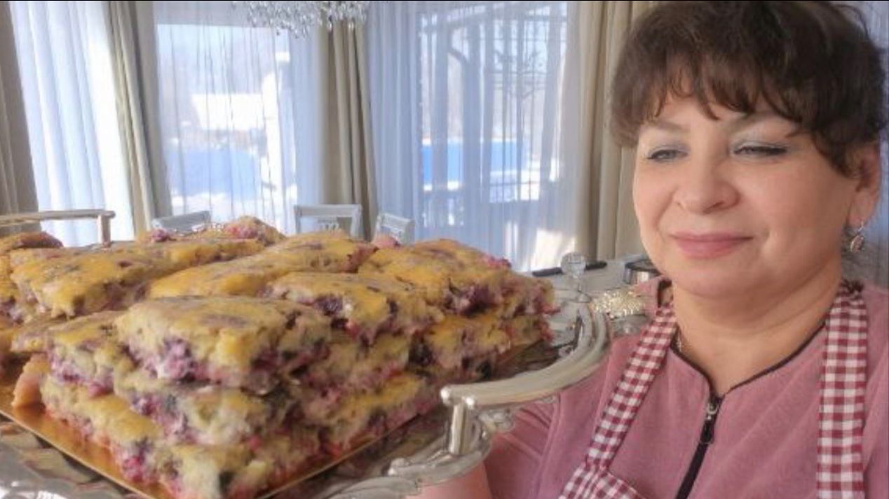 В ожидании гостей. Все пошло не по плану. Мамины желания. Подарки на память. Покупки к празднику. смотреть онлайн