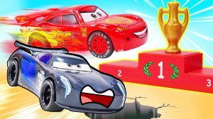 МУЛЬТИКИ ПРО МАШИНКИ 🚗 МОЛНИЯ МАКВИН ВОЗВРАЩАЕТСЯ В ГОНКУ. ЧЕМПИОН УЖЕ НА СТАРТЕ