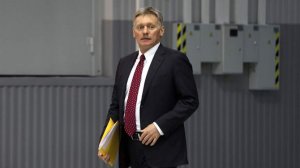 Песков назвал переговорную работу напряженной и ответственной