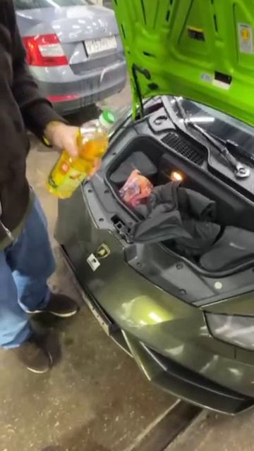 ☝️Эрик Давидич заехал к нам в гости, испытания присадок на подсолнечном масле пока что благополучно смотреть онлайн