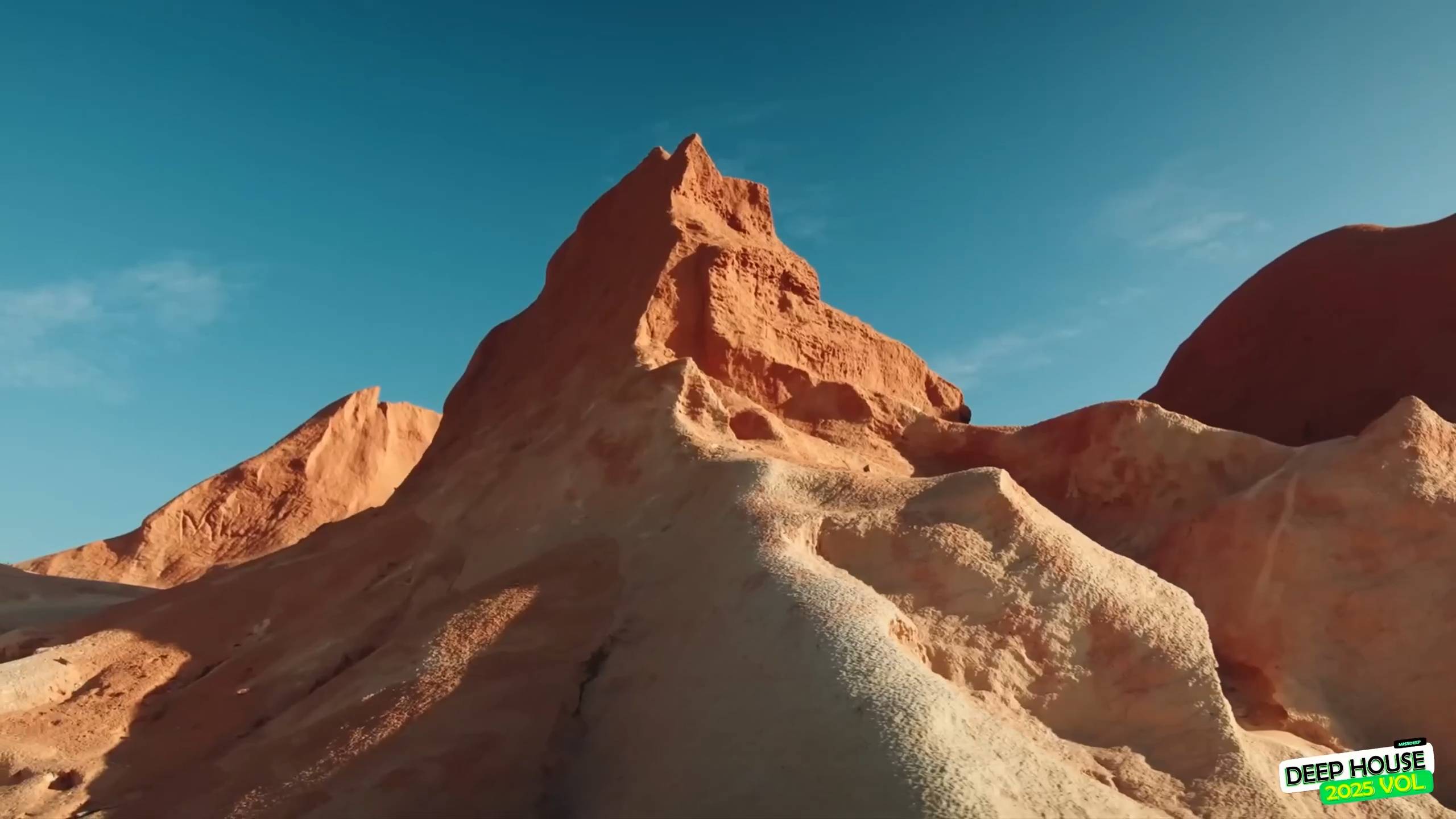 4К ДЕВУШКИ МУЗЫКА ХИТЫ смотреть онлайн