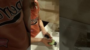 ребят, я знаю то, что без звука я специально так сделала.