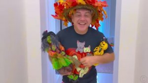 Папа подготовил сюрприз для Насти на Хэллоуин