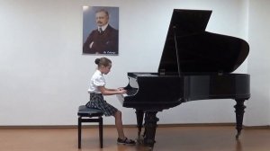 П.Чайковский "Старинная французская песенка" исп. Цветаева Есения