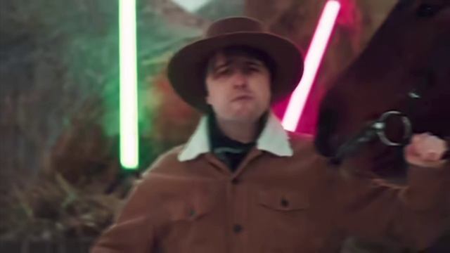 Я фрик я фрик я фрик