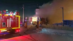 Сегодня ночью в Нягани потушили пожар в мечети