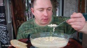 Мукбанг/вкусняшки/Доширак с сосисками/