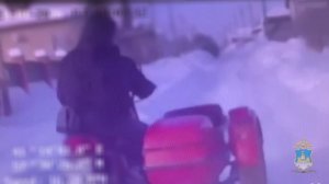 Костромские полицейские пресекли опасную поездку подростков на мотоцикле в посёлке Красное-на-Волге