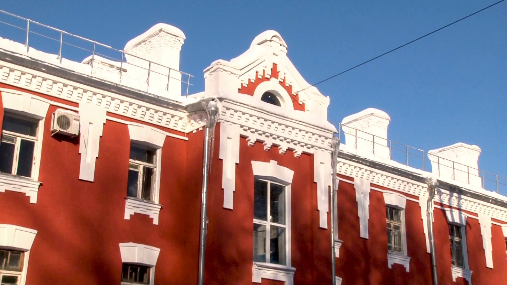 Работы приняты: в Октябрьском городке восстановили дом после пожара смотреть онлайн