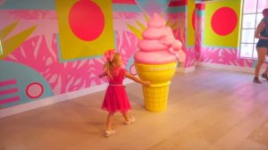 Настя в музее мороженного