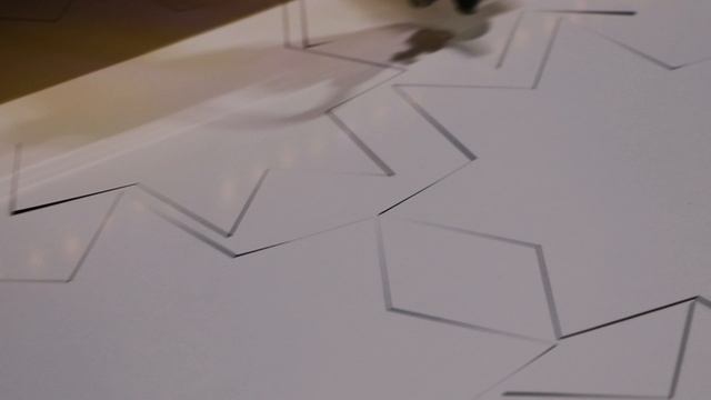 Резка картона 250 гр. на станке Wattsan 1610 Duos смотреть онлайн