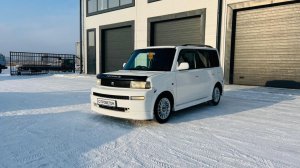 Toyota bB, 2000 год
