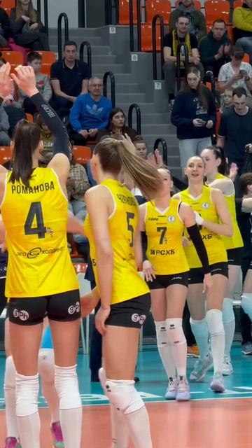 Локомотив - Ленинградка смотреть онлайн