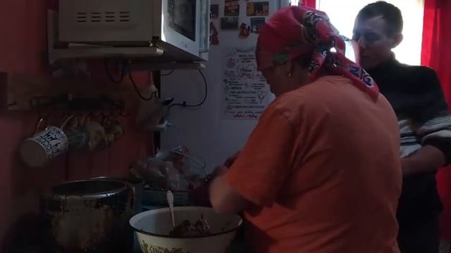 Делаем холодец😊 смотреть онлайн