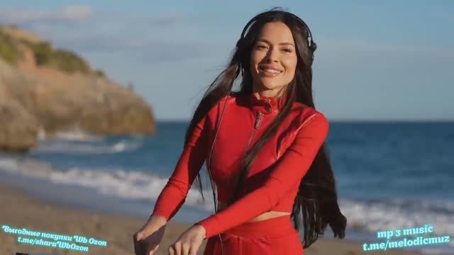 Xenia Dia - New Year 2026 DJ Mix Melodic Techno & Progressive House смотреть онлайн