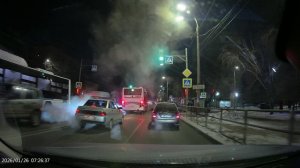 видеорегистратор зеркало Jomigoo MLS-800