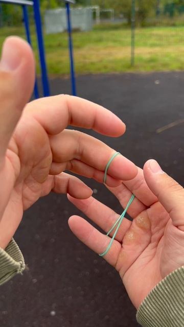 Фокус с резинкой смотреть онлайн