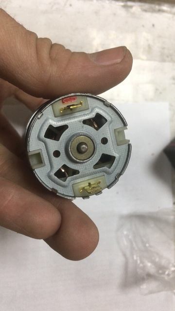 сравнение электромторов 10,8V смотреть онлайн