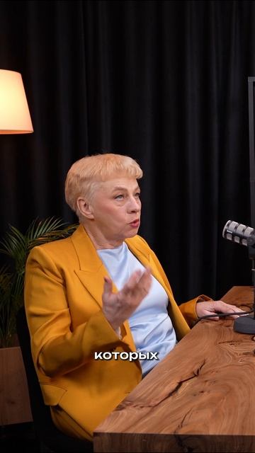 Маменькин сынок: как мамы прививают негативный сценарий ребенку