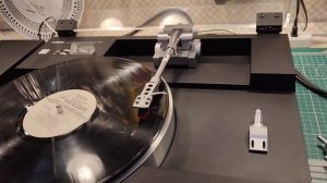 YAMAHA PX-1 очень хороший, но дорогой проигрыватель виниловых пластинок