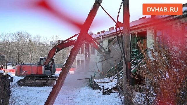 В Хабаровске на Гоголя сносят очередной барак смотреть онлайн