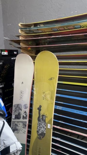 Сноуборды со скидкой 70% 😱 #зима #сноуборд #snowboard #горнолыжка #питер смотреть онлайн