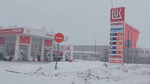 Еду делать импланты