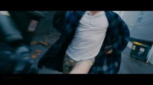 Акимбо убегает от копов | Пушки Акимбо (2020) | Момент из фильма