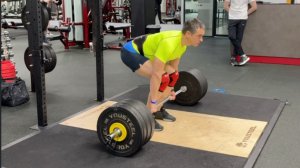 Андрей Хвостов, ТФ Куркино, член клуба, количество повторений 30 раз.