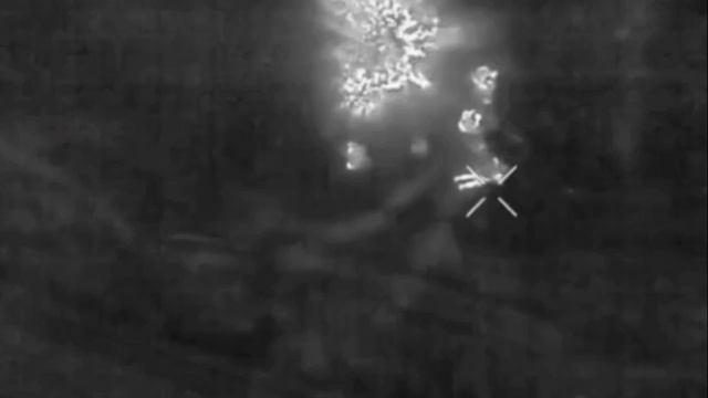 Применение гаубицы "Гиацинт-Б" против опорных пунктов. смотреть онлайн