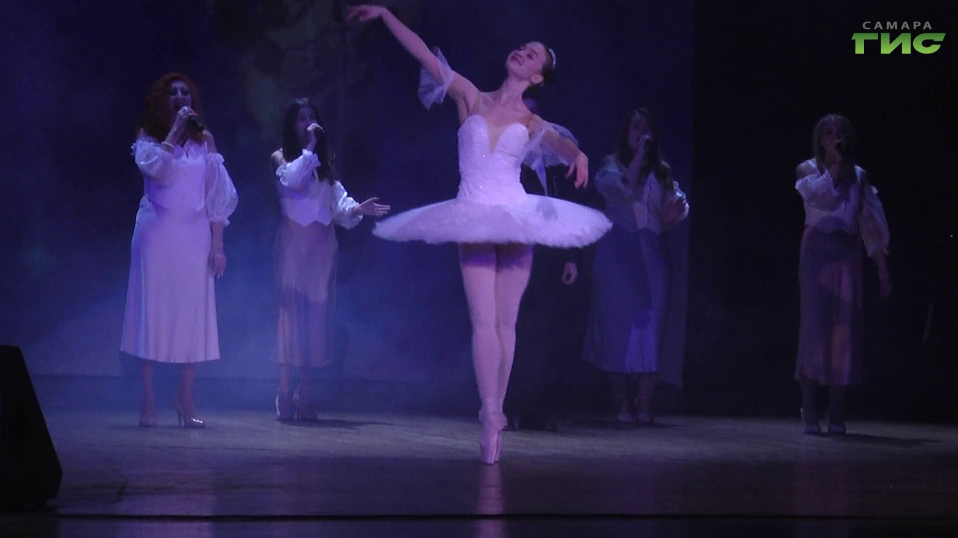 Самарский Дворец культуры "Нефтяник" перешагнул 70-летний рубеж смотреть онлайн