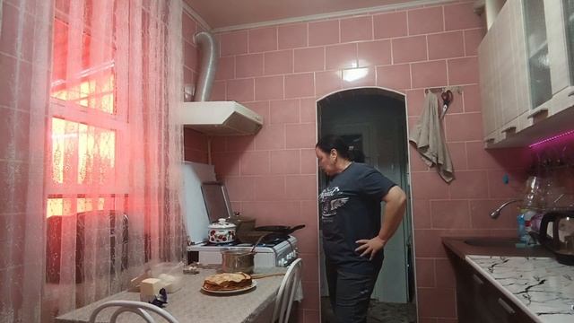 И я в муке ,и рыжик в муке,и двери в муке😱великий тестомес🌚 смотреть онлайн