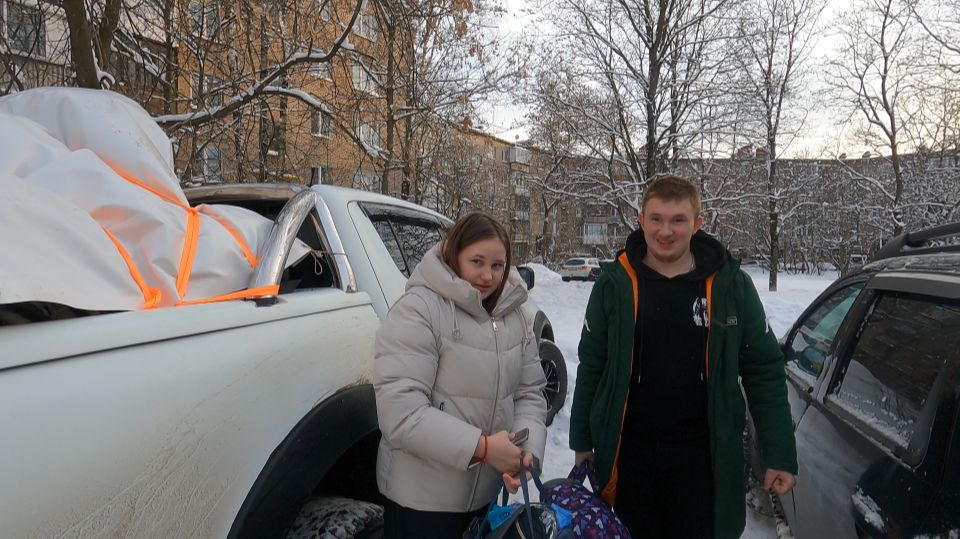 Первый птенец выпархнул из гнезда! Ошеломительный подарок! Размотало на трассе. Поездка в Череповец смотреть онлайн