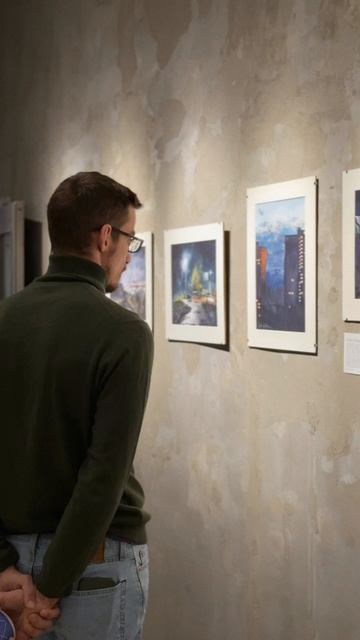 «Укореняясь в воздухе» в Галерее на Песчаной смотреть онлайн